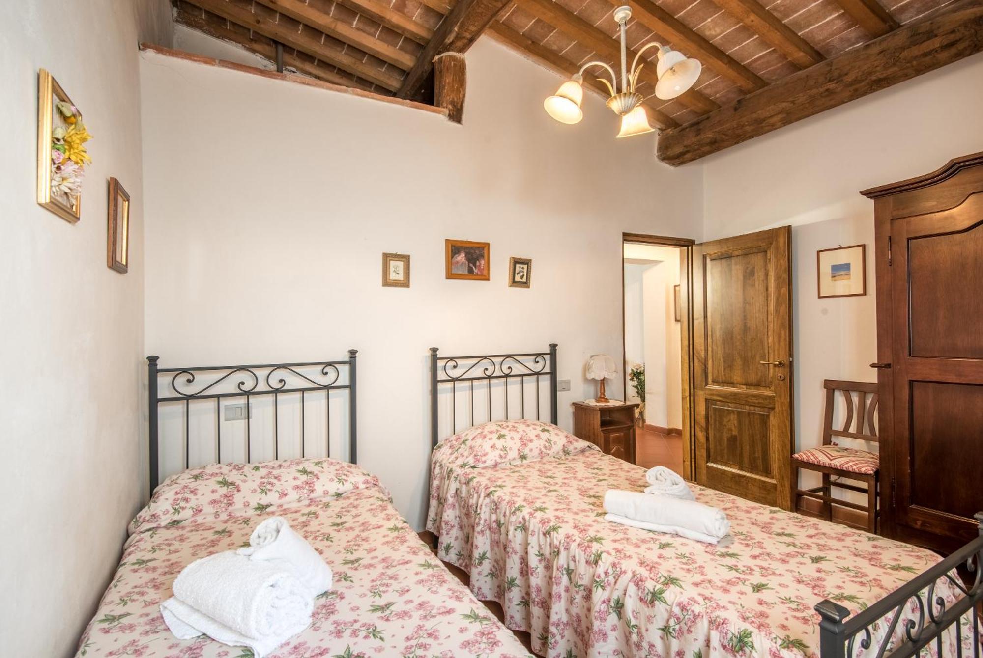 Villa Poggio Primo - Trilocale Etrusco Castiglion Fibocchi Exterior foto
